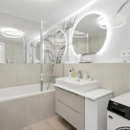 Golden Suite, River&old Town View, Free Parking Lejlighed Bratislava