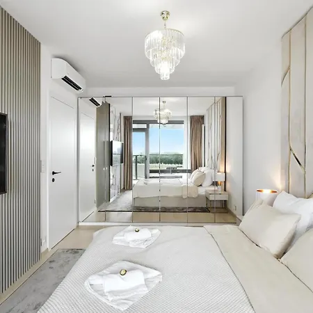 Apartamento Golden Suite, River&old Town View, Free Parking Bratislava