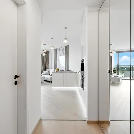Apartmán Golden Suite, River&old Town View, Free Parking *