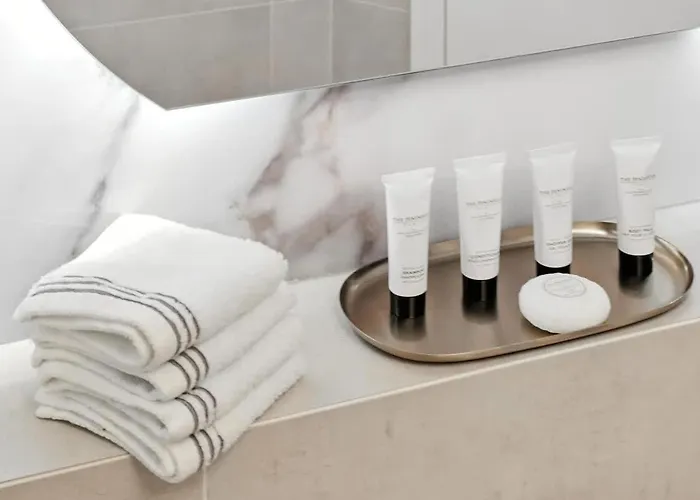 アパート Golden Suite, River&old Town View, Free Parking ブラチスラヴァ