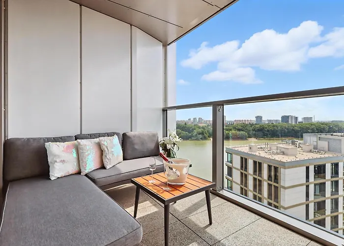 Golden Suite, River&old Town View, Free Parking *