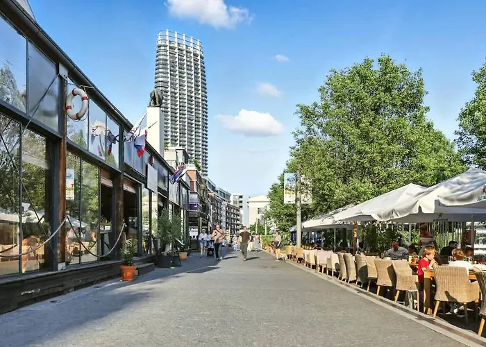 Golden Suite, River&old Town View, Free Parking * Bratislava