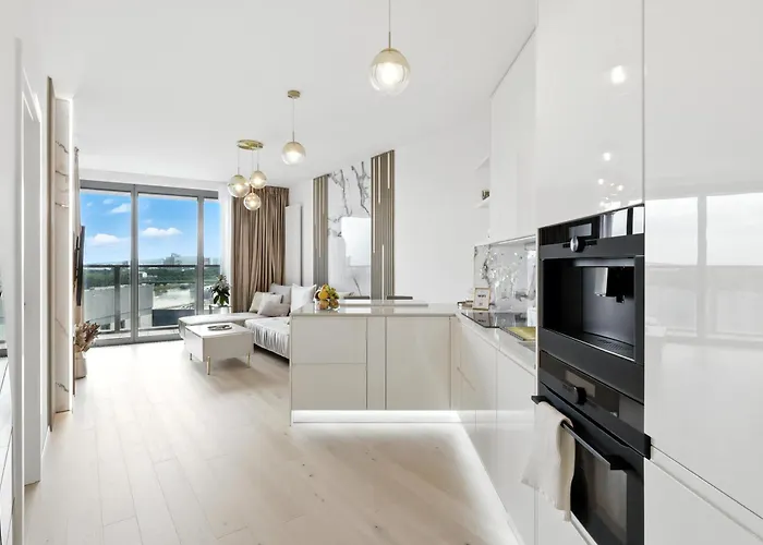 Golden Suite, River&old Town View, Free Parking *